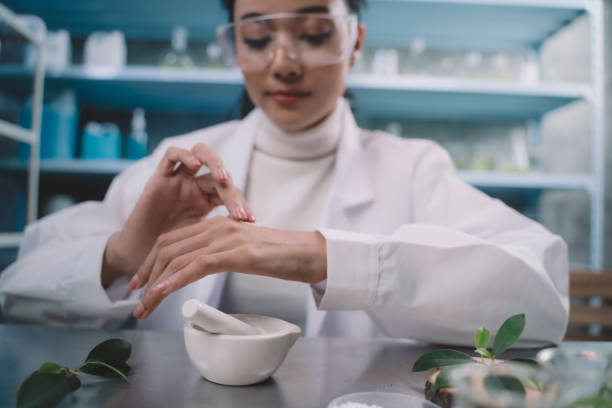 How Cetearyl Alcohol Improves Cream Texture and Stability